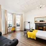 3 Bedroom Garden Apartment Opposite The Beach
