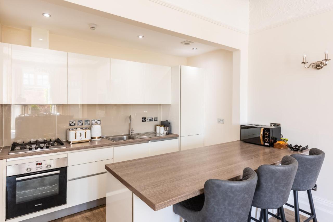 3 Bedroom Garden Opposite The Apartment Brighton